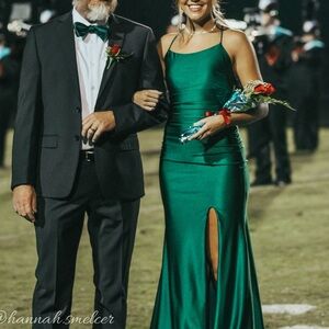 Emerald Green Formal, Prom, or Homecoming Dress
